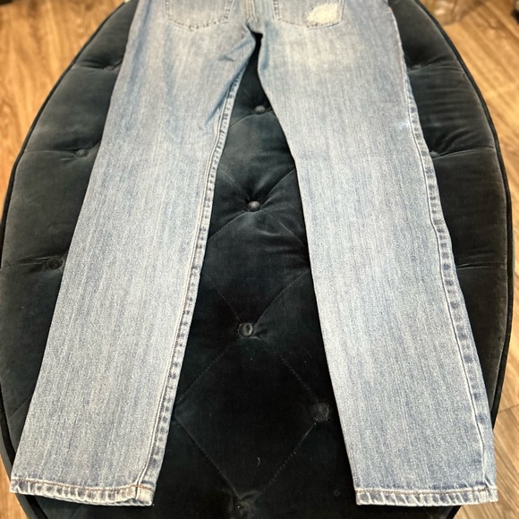 GORGEOUS,MICHAEL KORS light jeans,with patches over the front. in a size 2 - Picture 9 of 15